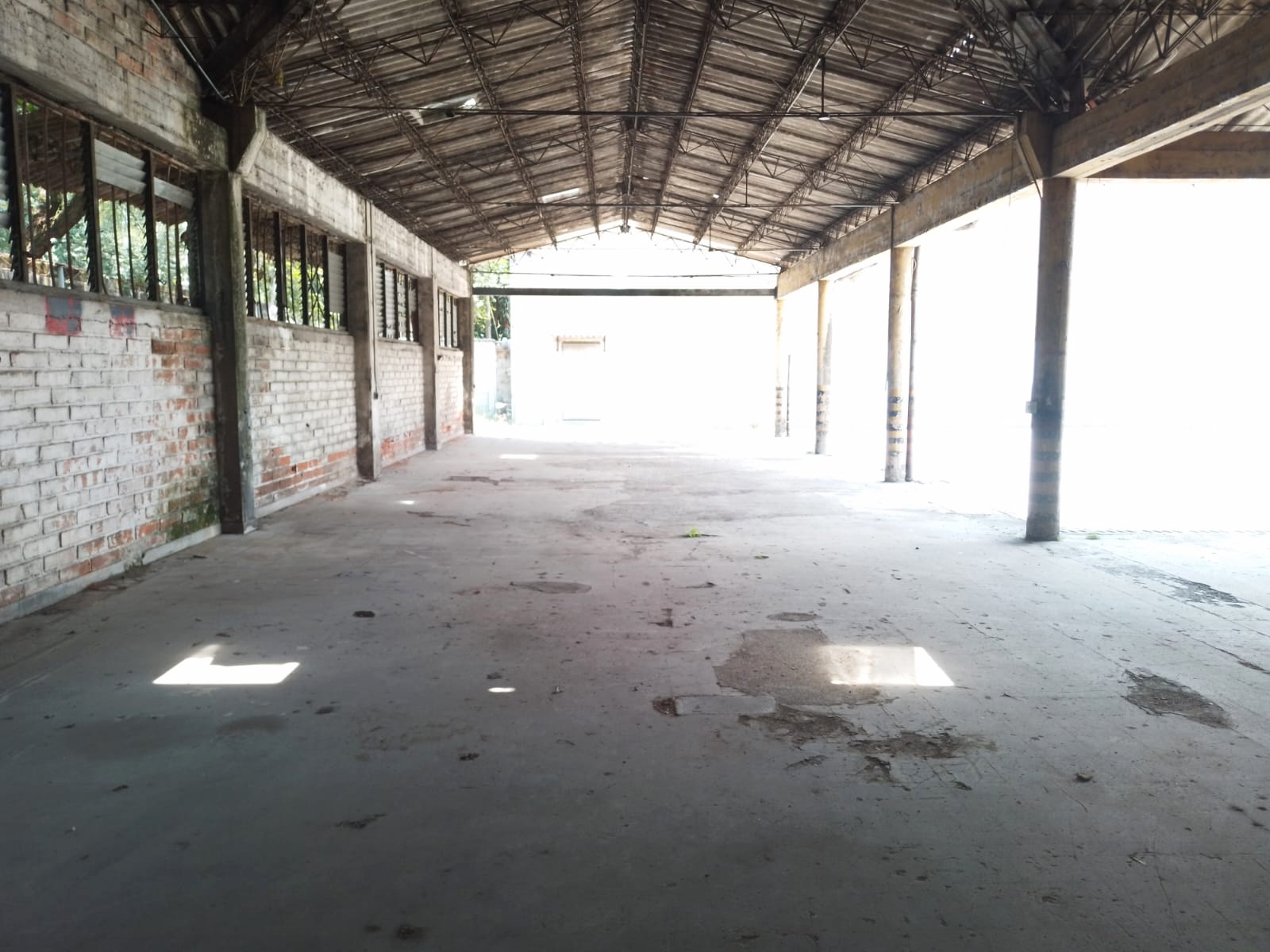 Bodega en arriendo en Caribe, Medellín · foto 5 de 19