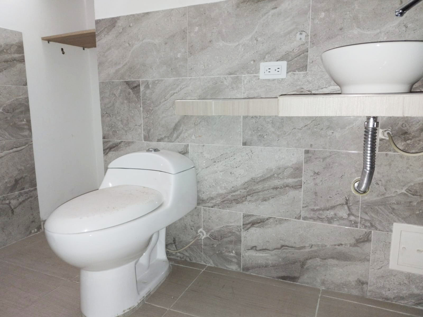 Local en arriendo en Conquistadores, Medellín, 504 m² · foto 11 de 17