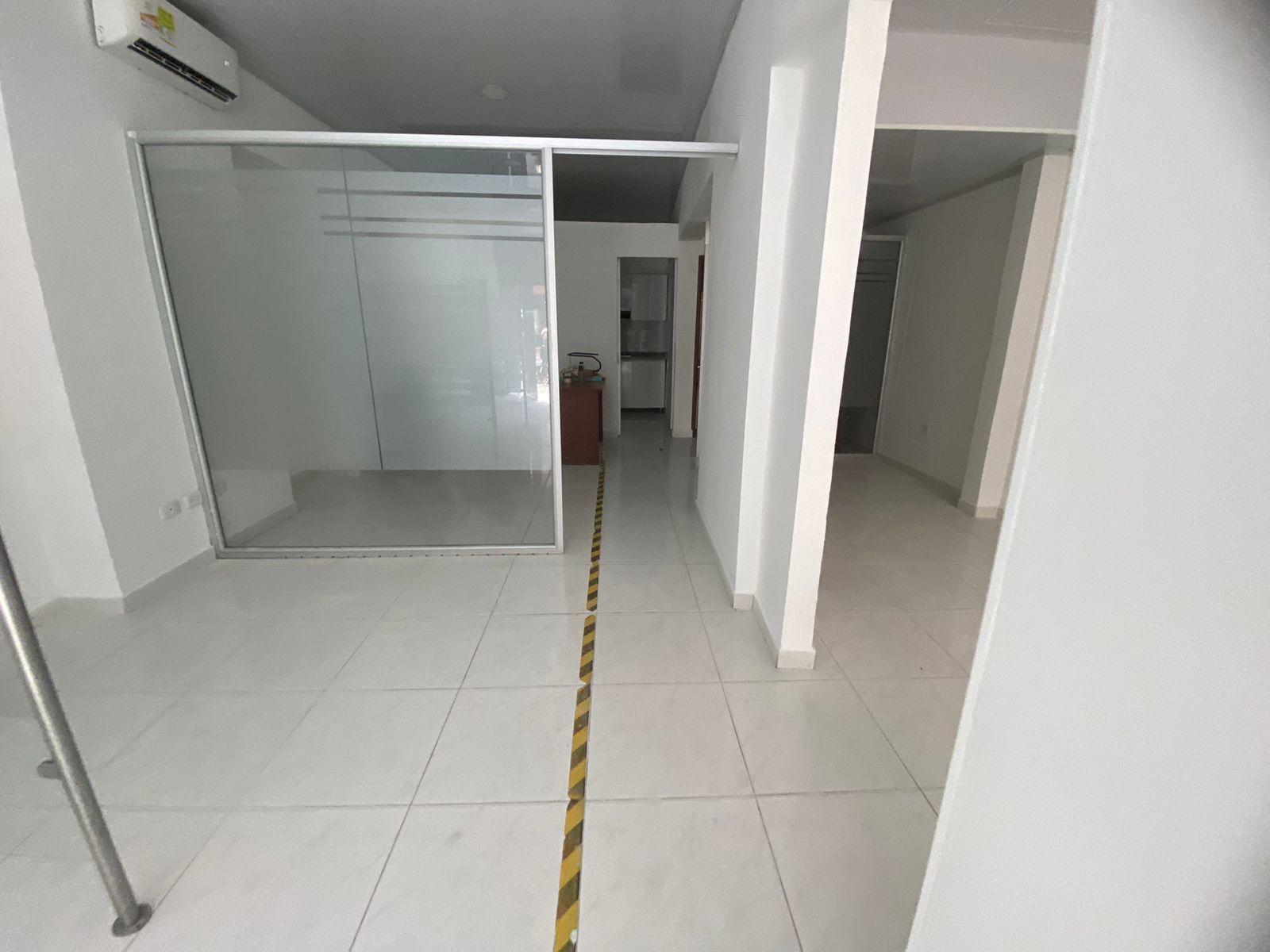 Local en arriendo en Garcia Rovira, Bucaramanga, 95 m² · foto 10 de 15