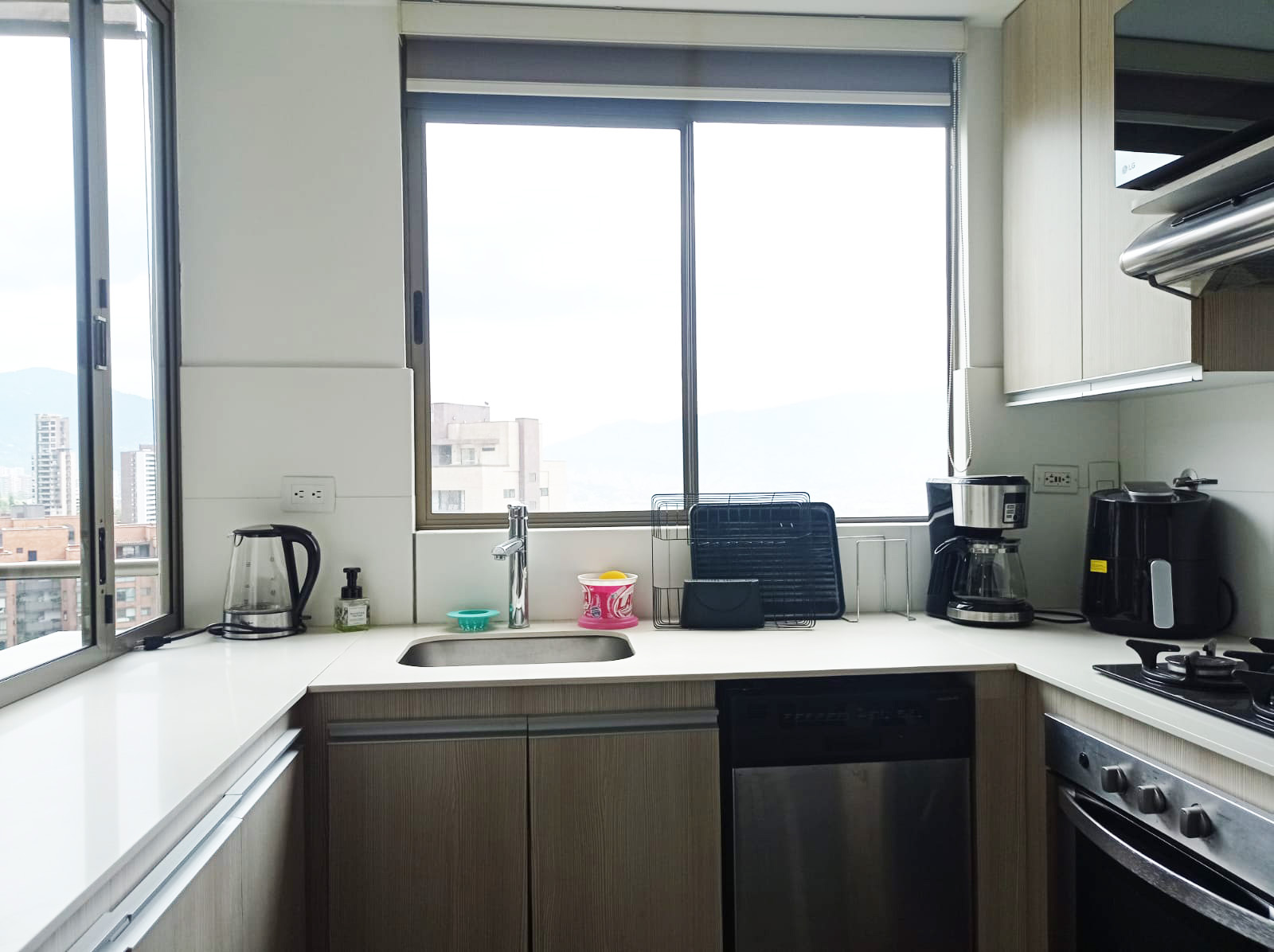 Apartamento en arriendo en Los Balsos No.2, Medellín · foto 13 de 20