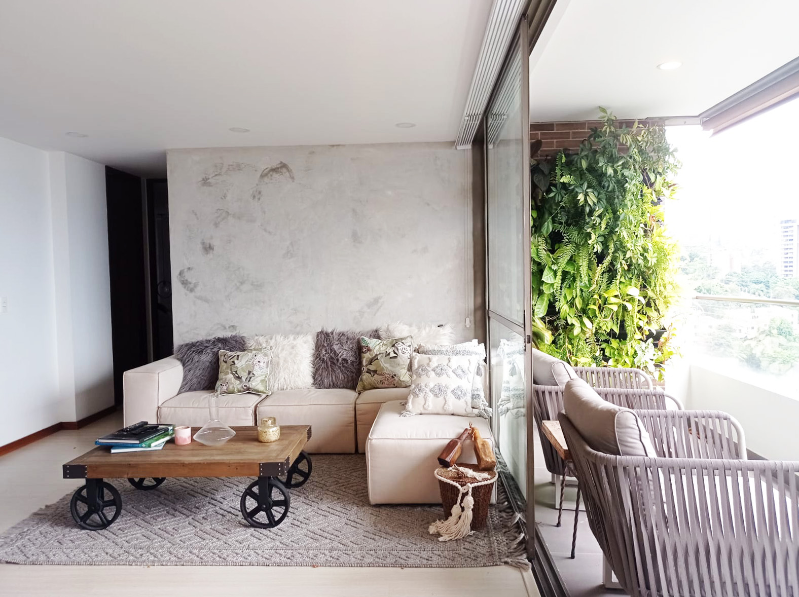 Apartamento en arriendo en Los Balsos No.2, Medellín · foto 4 de 20