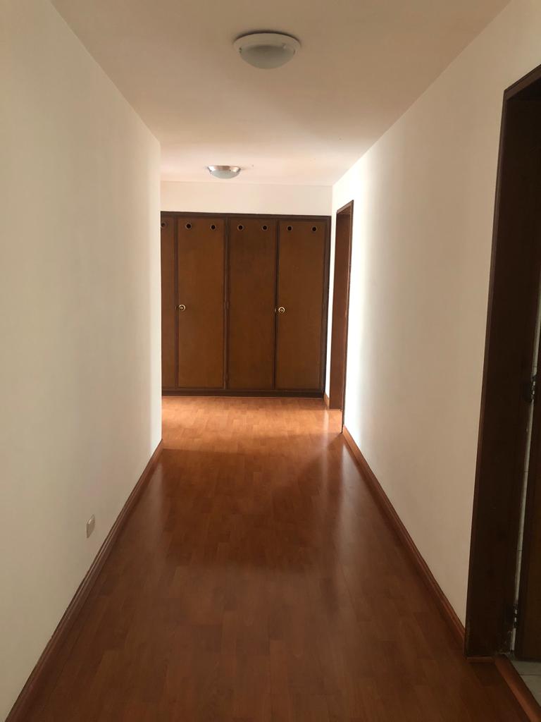 Apartamento de 3 alcobas en venta en La Veracruz, Bogotá, 171 m² · foto 6 de 24