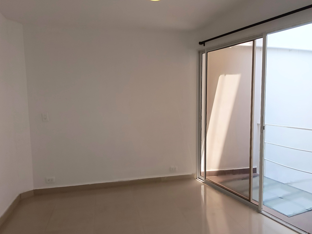 Apartamento de 3 alcobas en venta en Miravalle, Medellín, 101 m² · foto 15 de 17