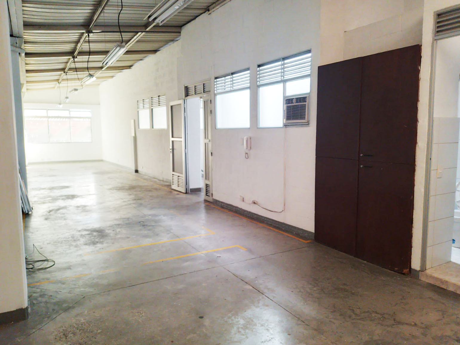 Bodega en arriendo en Cristo Rey, Medellín, 90 m² · foto 7 de 13