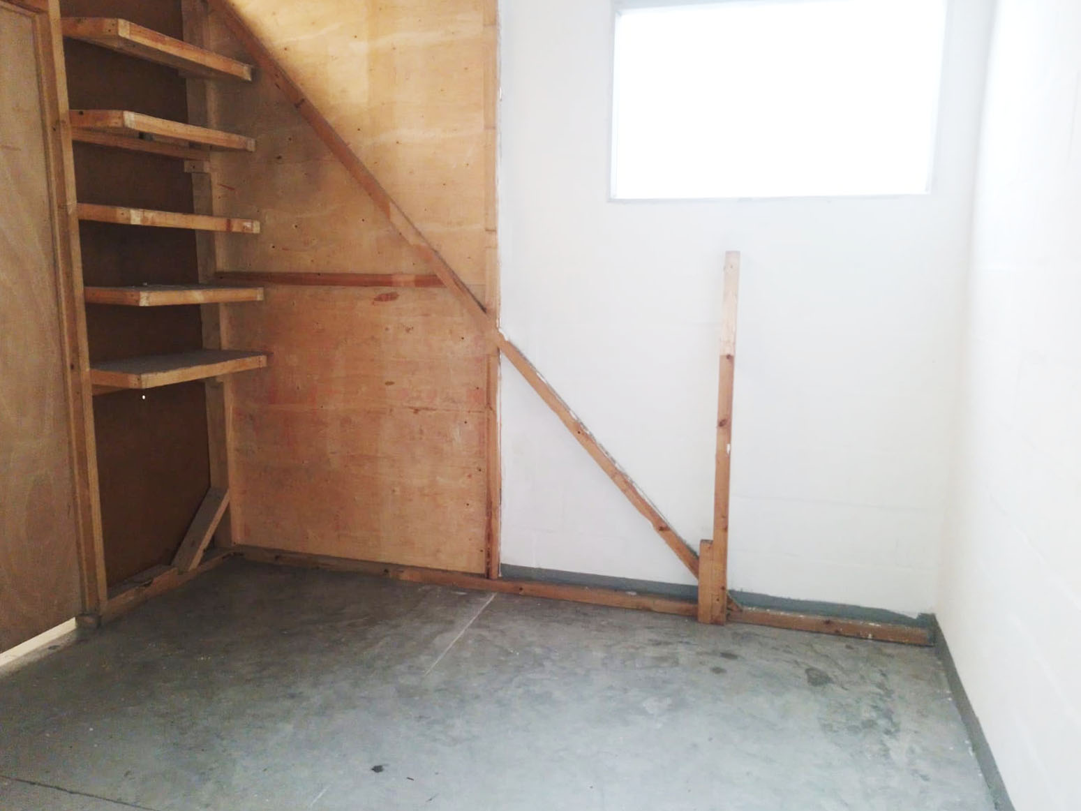 Bodega en arriendo en Cristo Rey, Medellín, 90 m² · foto 9 de 13