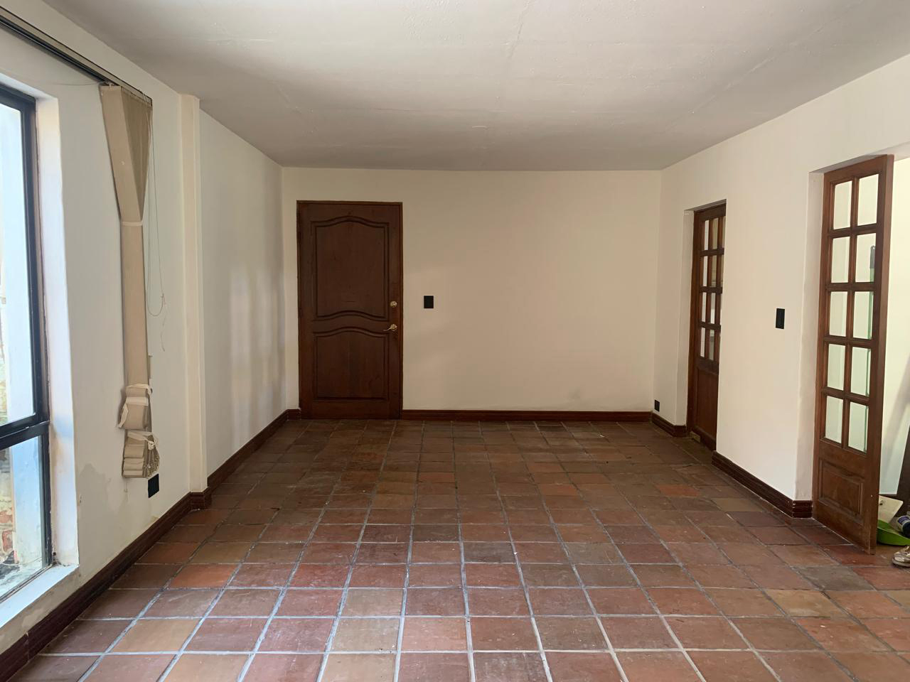 3BR House in Provenza (300 m²) - 2