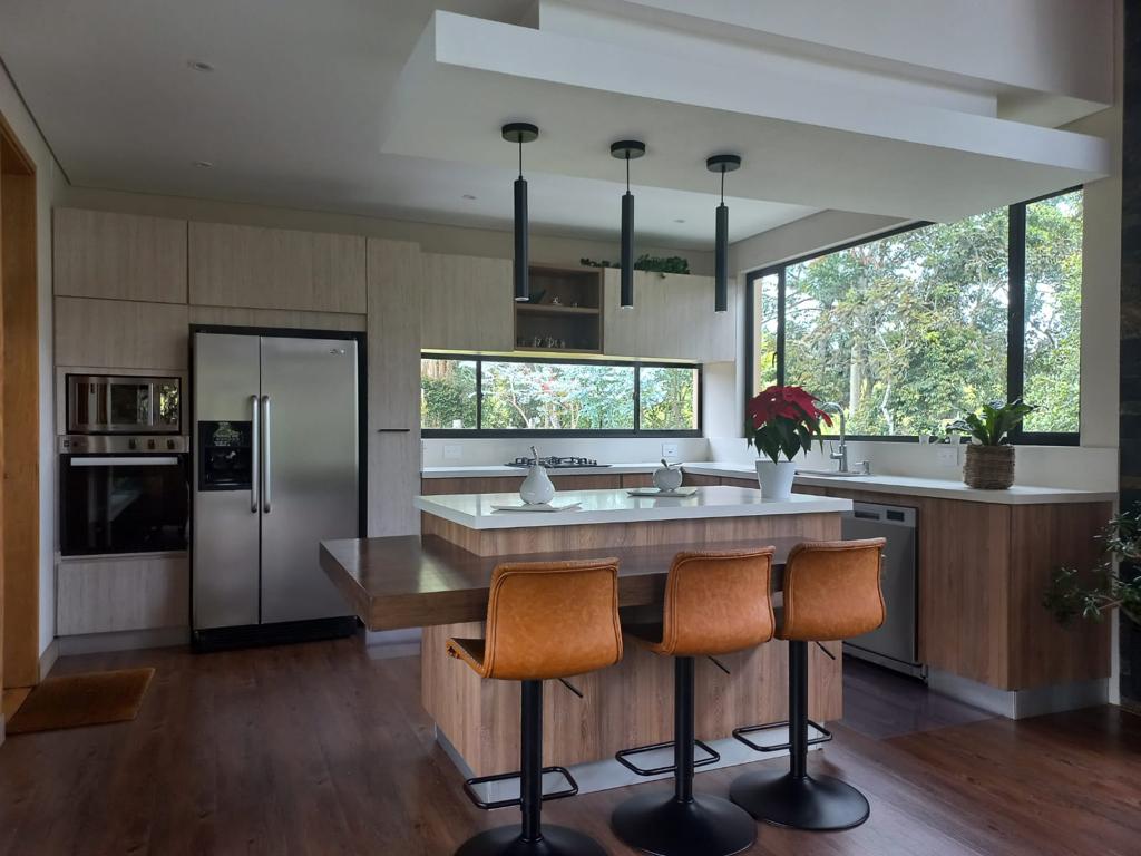 Casa de 3 alcobas en venta en Guamito, La Ceja, 325 m² · foto 16 de 24