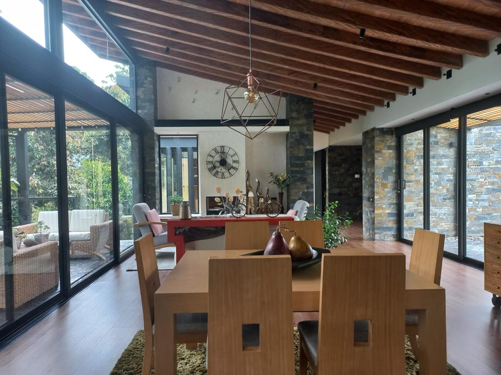 Casa de 3 alcobas en venta en Guamito, La Ceja, 325 m² · foto 9 de 24