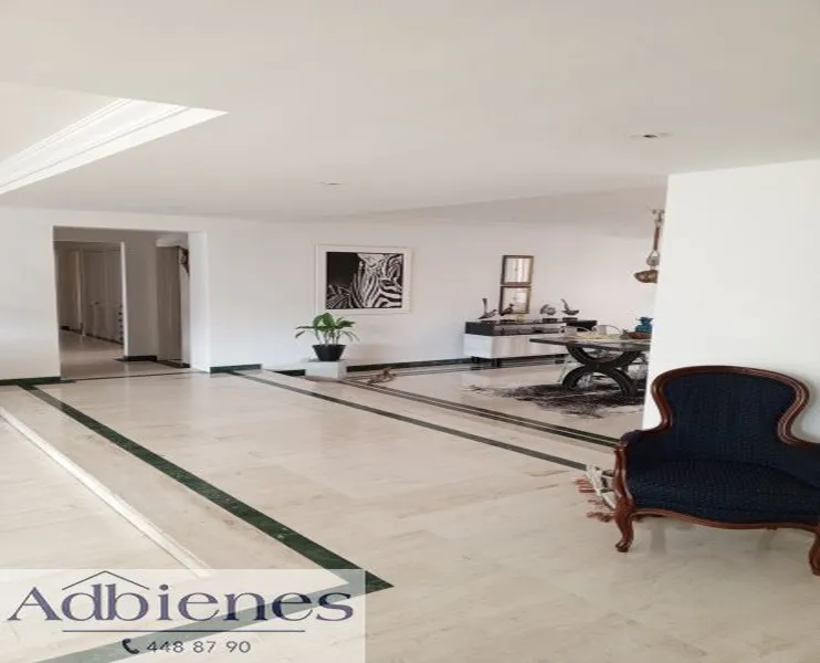 Apartamento en venta en El Poblado, Medellín · foto 3 de 24