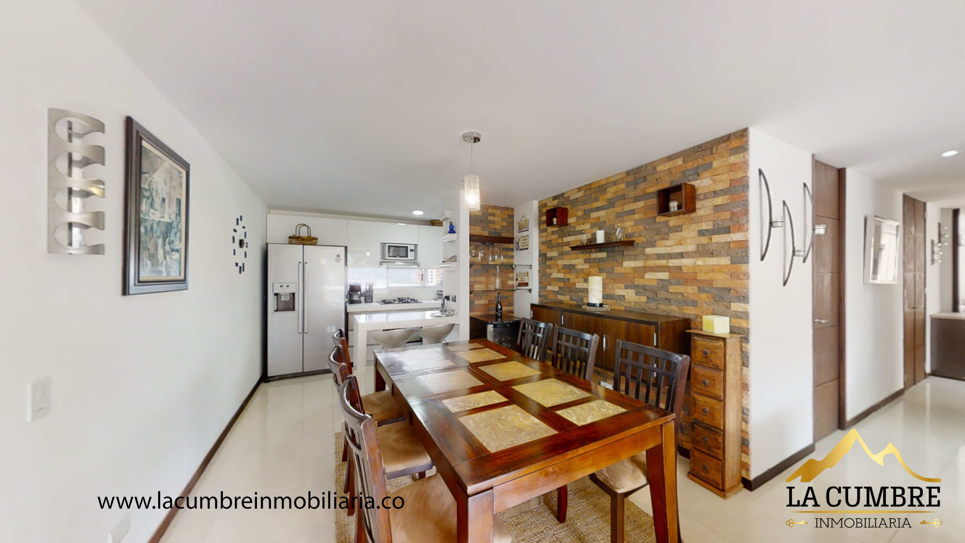 Apartamento en venta en El Poblado, Medellín · foto 3 de 11