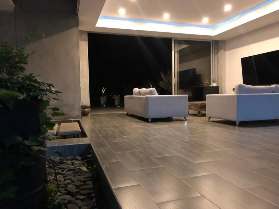 Casa de 4 alcobas en venta en Escobero, Envigado, 514 m² · foto 15 de 24