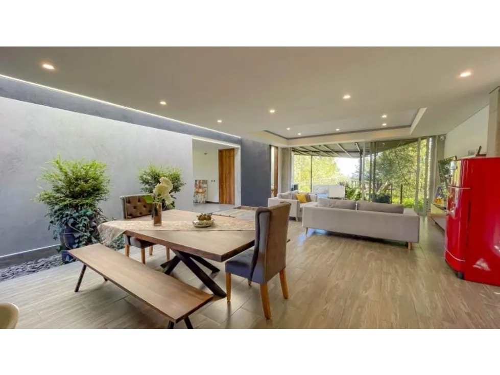 Casa de 4 alcobas en venta en Escobero, Envigado, 514 m² · foto 4 de 24
