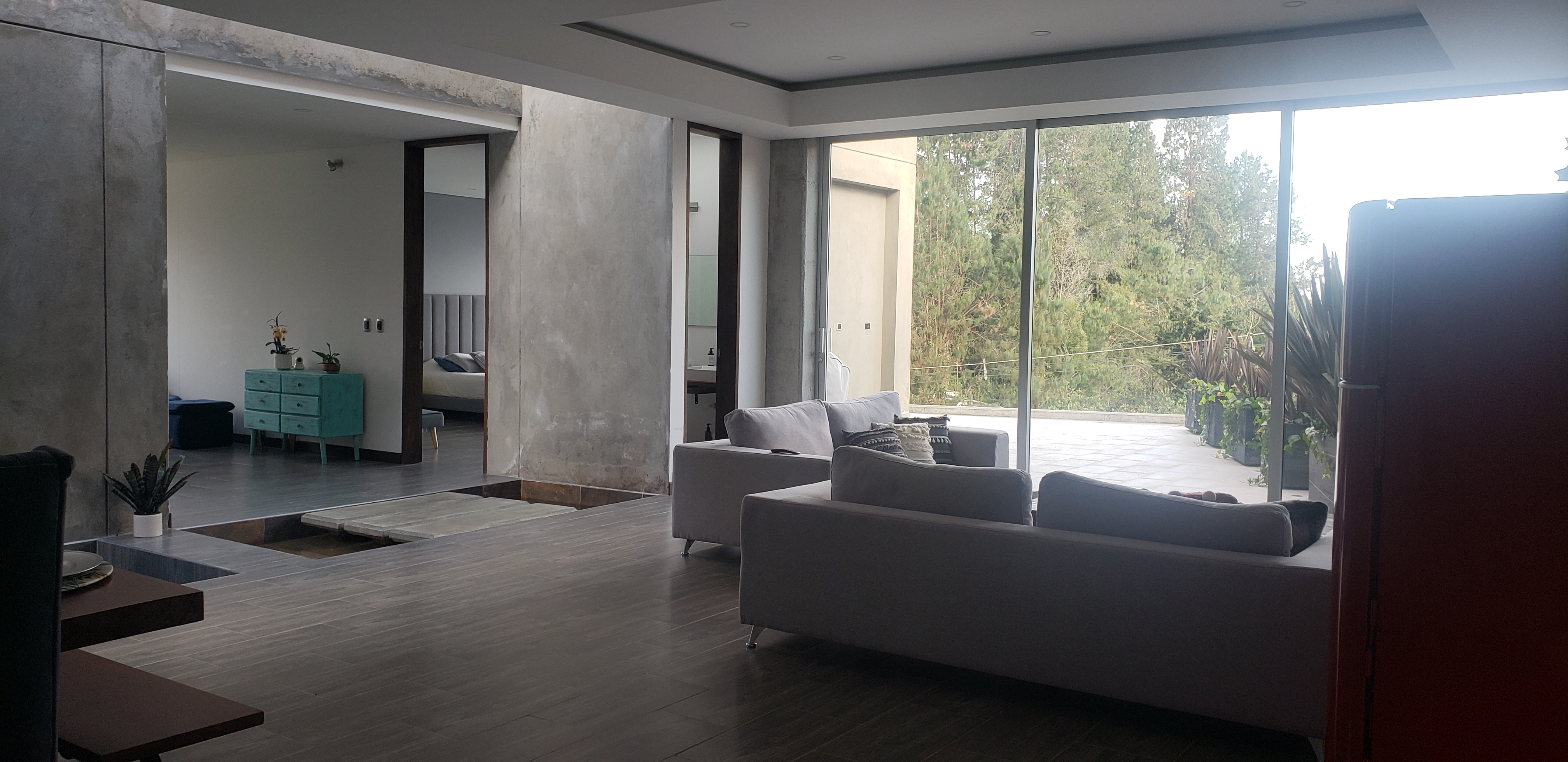 Casa de 4 alcobas en venta en Escobero, Envigado, 514 m² · foto 2 de 24