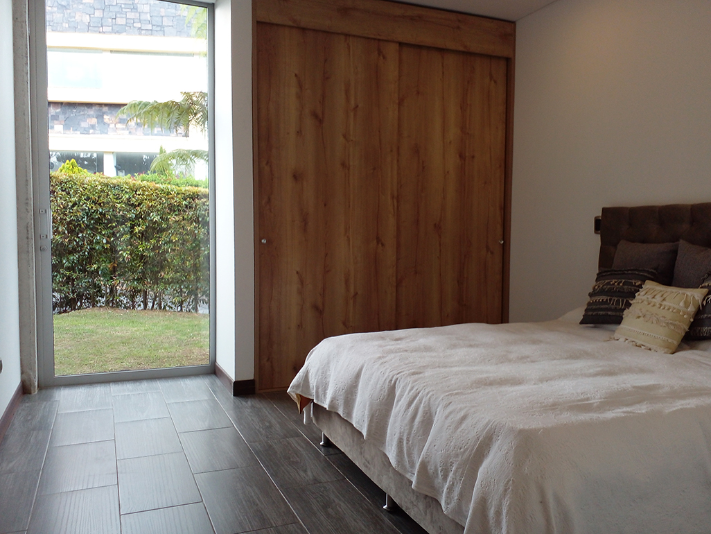 Casa de 4 alcobas en venta en Loma Del Escobero, Envigado, 514 m² · foto 13 de 20