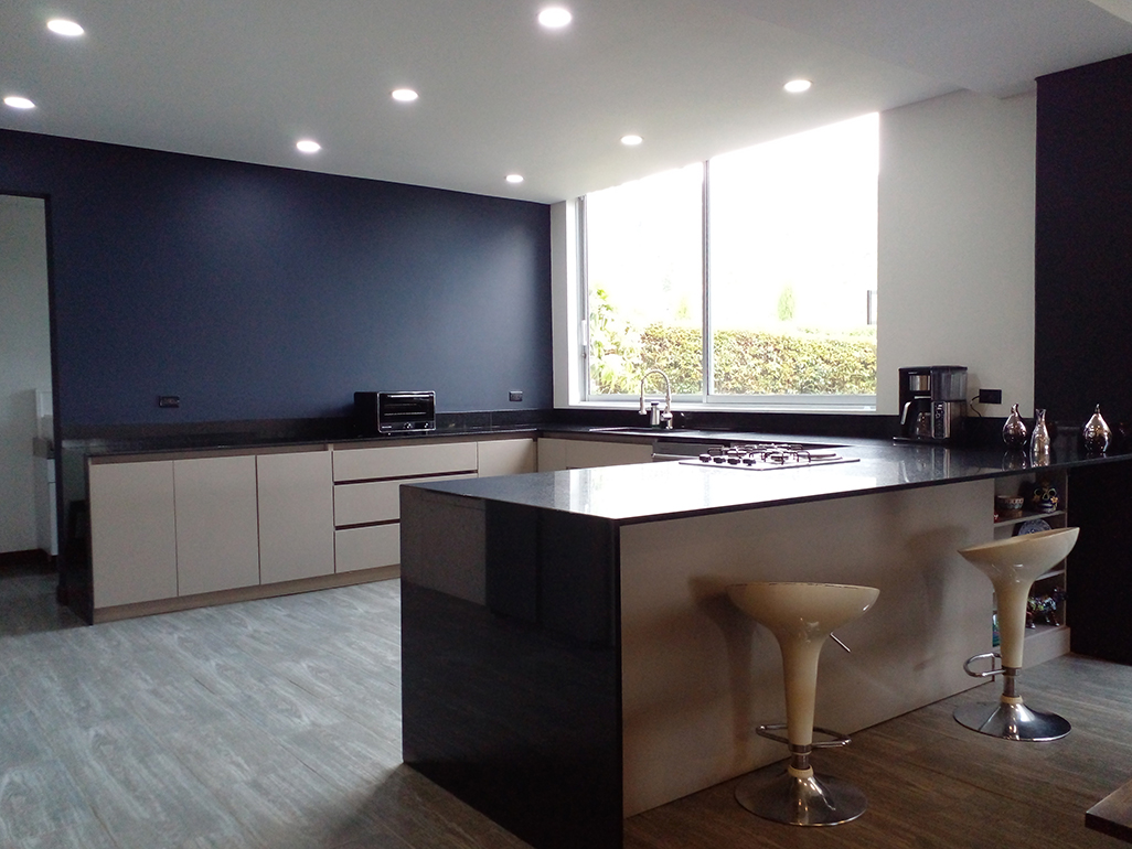 Casa de 4 alcobas en venta en Loma Del Escobero, Envigado, 514 m² · foto 5 de 20
