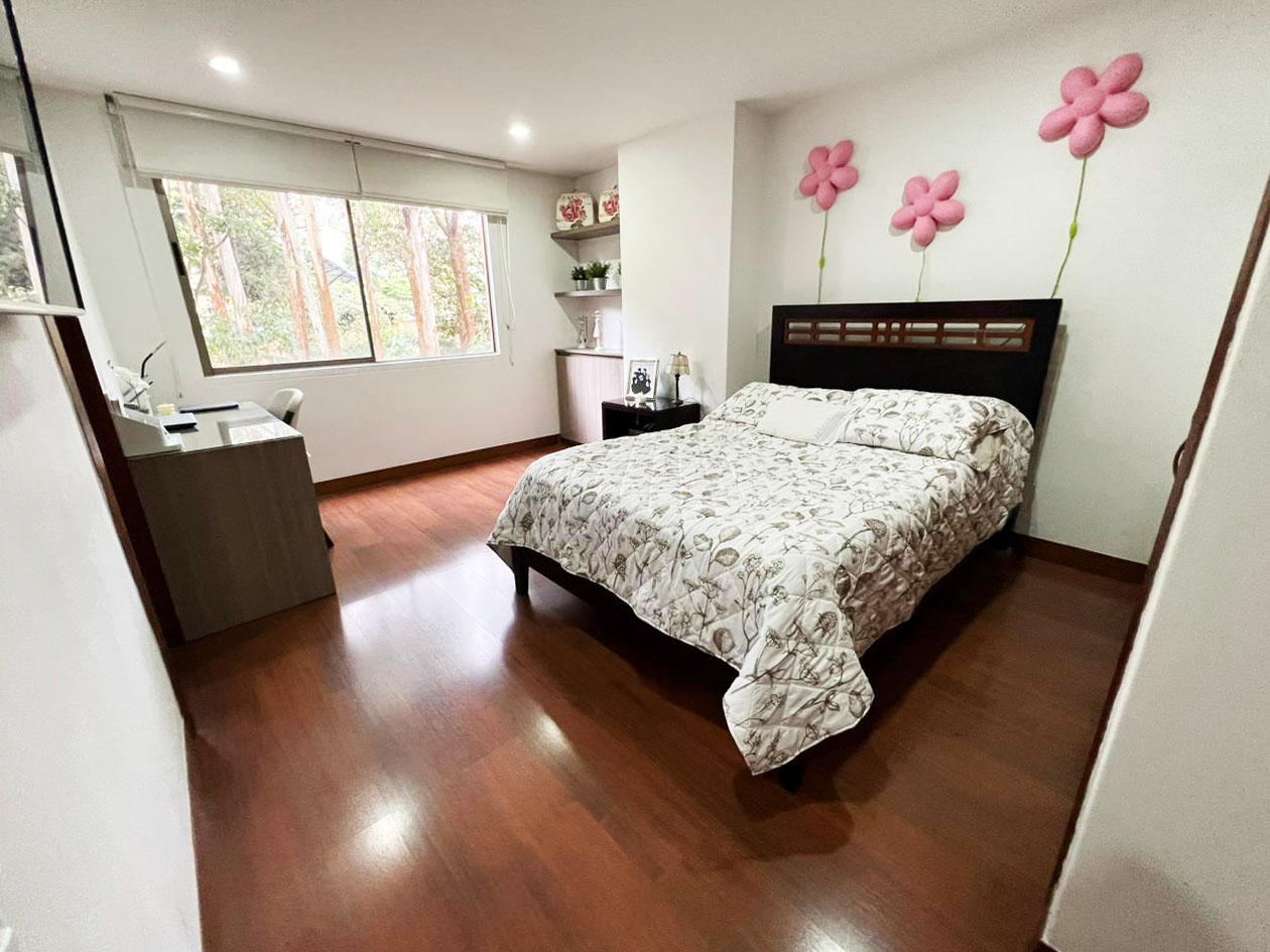 Apartamento de 3 alcobas en arriendo en El Tesoro, Medellín, 200 m² · foto 17 de 20