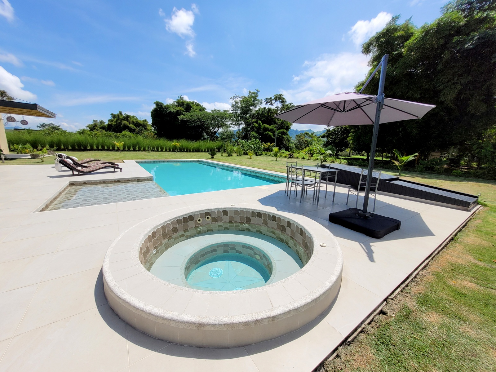 Casa en venta en Cerritos, Pereira · foto 2 de 24
