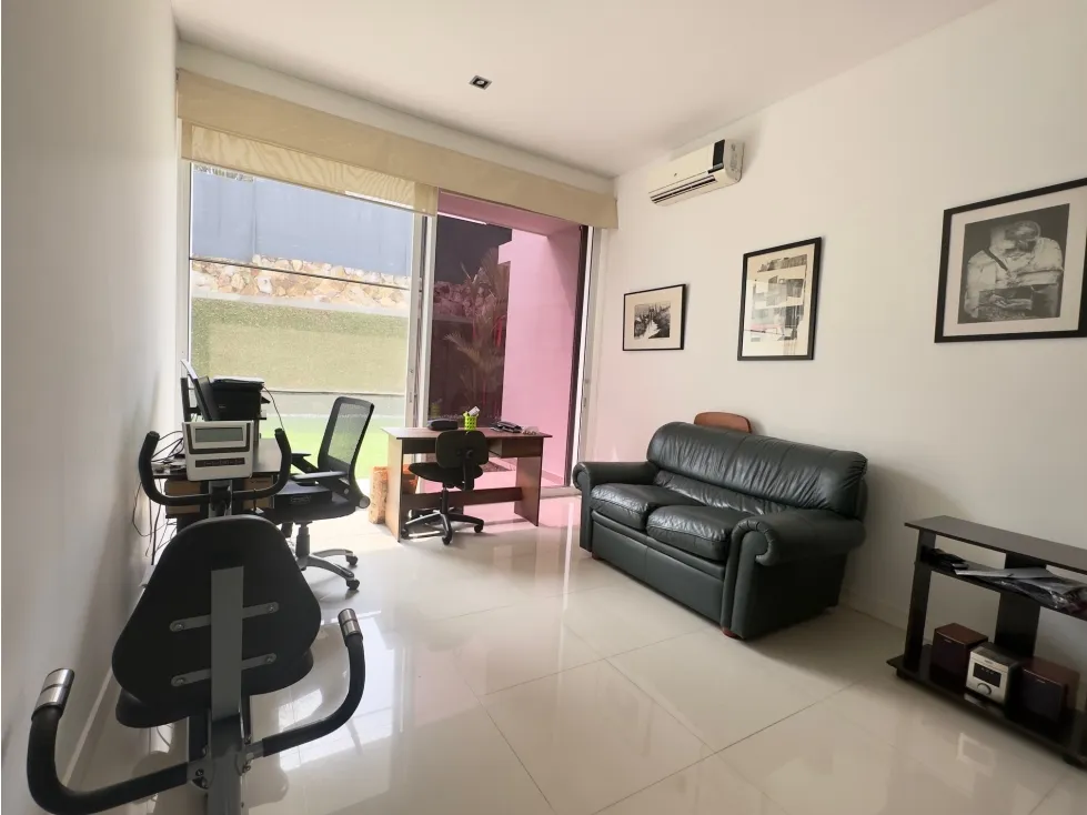 Casa de 5 alcobas en venta en Ciudad Jardin, Cali, 420 m² · foto 12 de 22