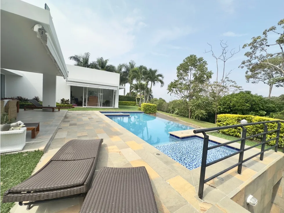 Casa de 5 alcobas en venta en Ciudad Jardin, Cali, 420 m² · foto 21 de 22