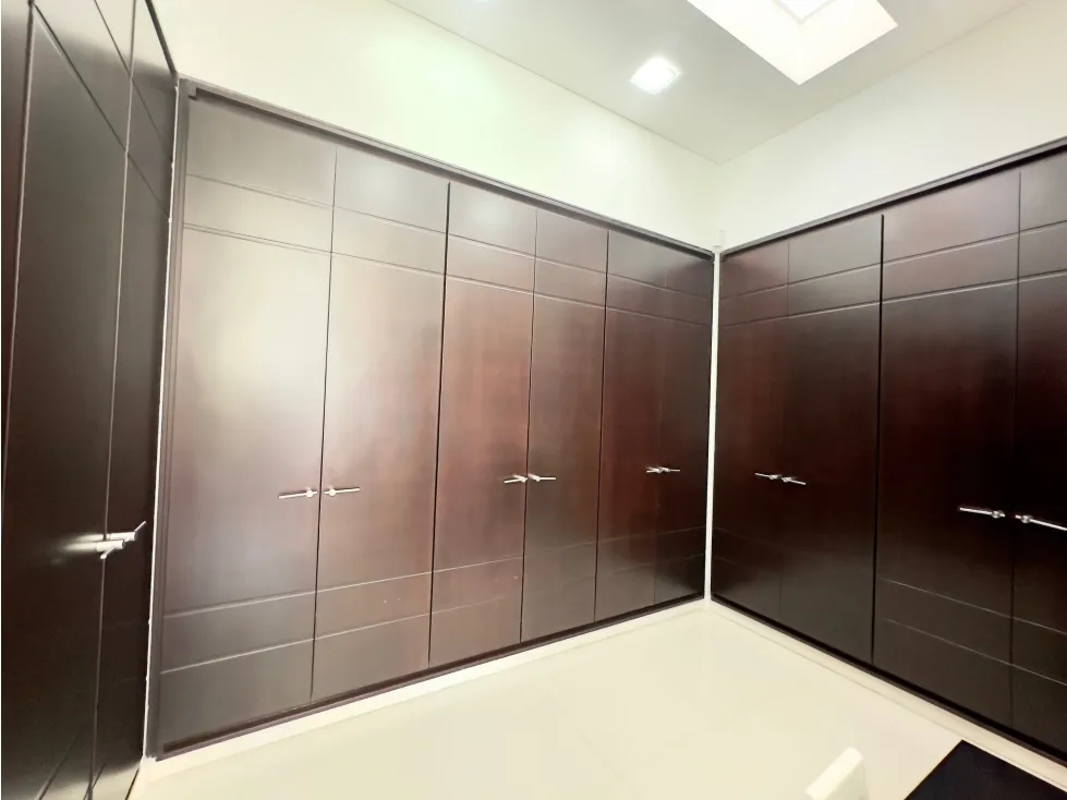 Casa de 5 alcobas en venta en Ciudad Jardin, Cali, 420 m² · foto 9 de 22