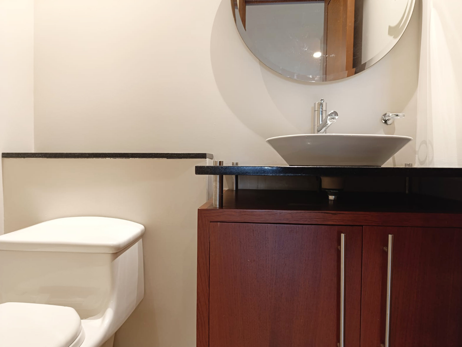 Apartamento de 3 alcobas en arriendo en El Tesoro, Medellín, 197 m² · foto 6 de 16