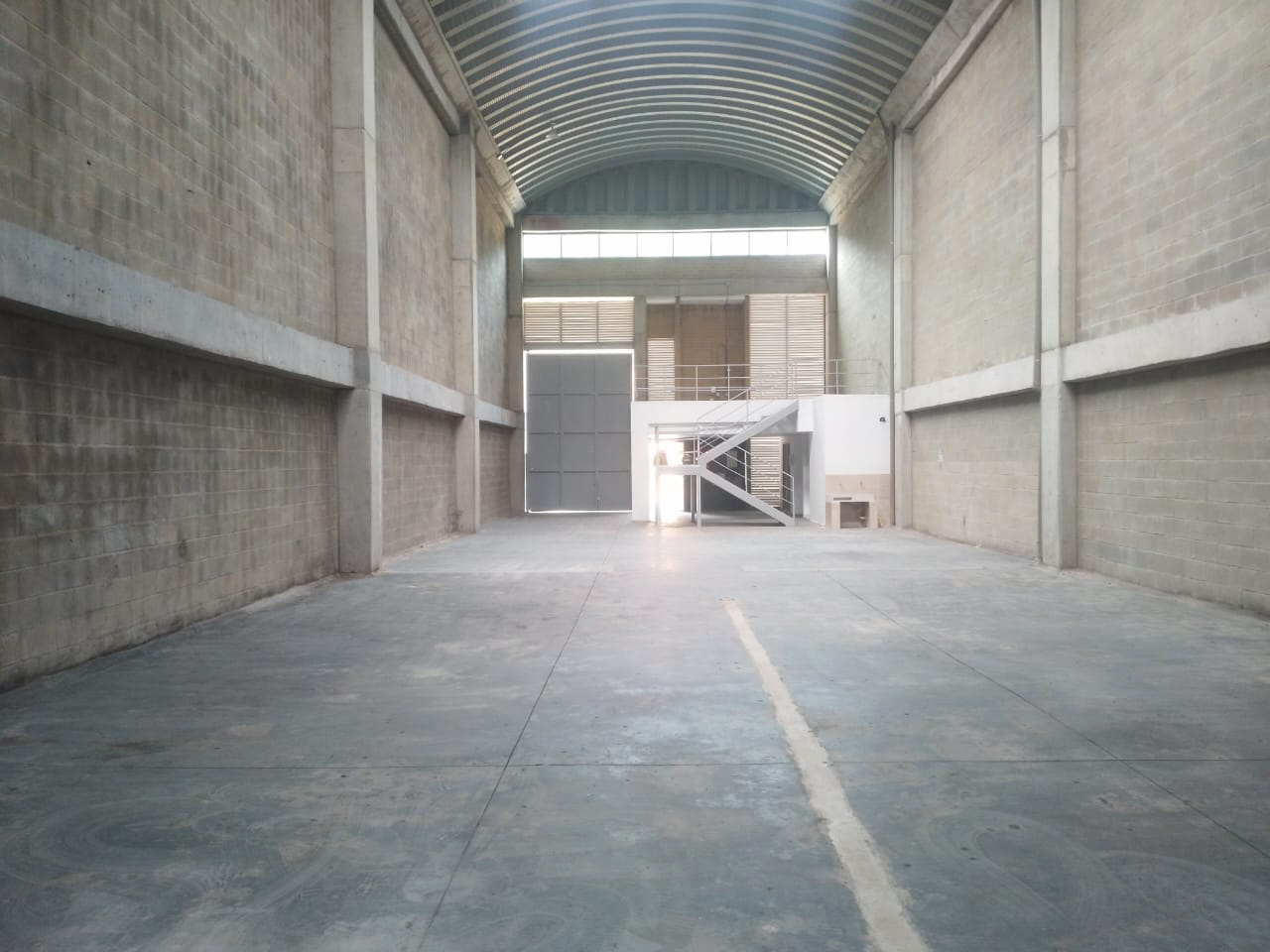 Bodega en arriendo en Caqueta, La Estrella, 353 m² · foto 9 de 16