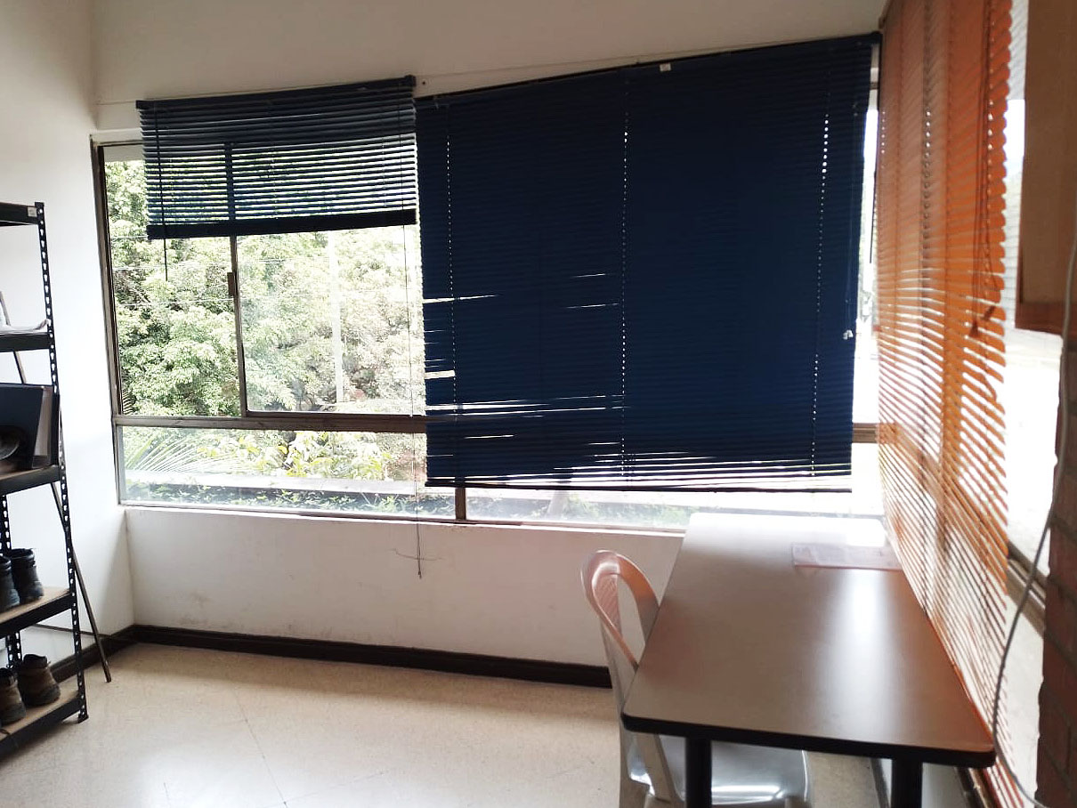 Oficina en arriendo en El Poblado, Medellín, 455 m² · foto 10 de 10