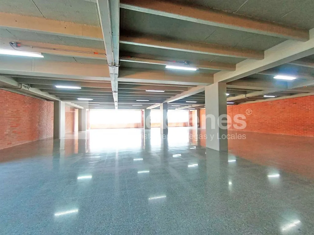 Local en arriendo en Santa Fe, Medellín, 307 m² · foto 3 de 18