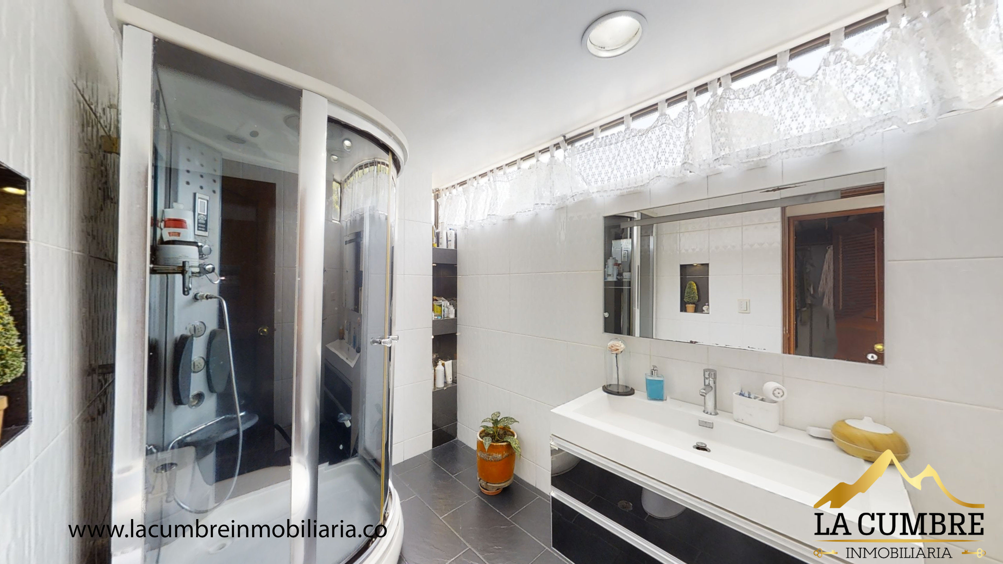 Apartamento en arriendo en El Tesoro, Medellín · foto 14 de 14