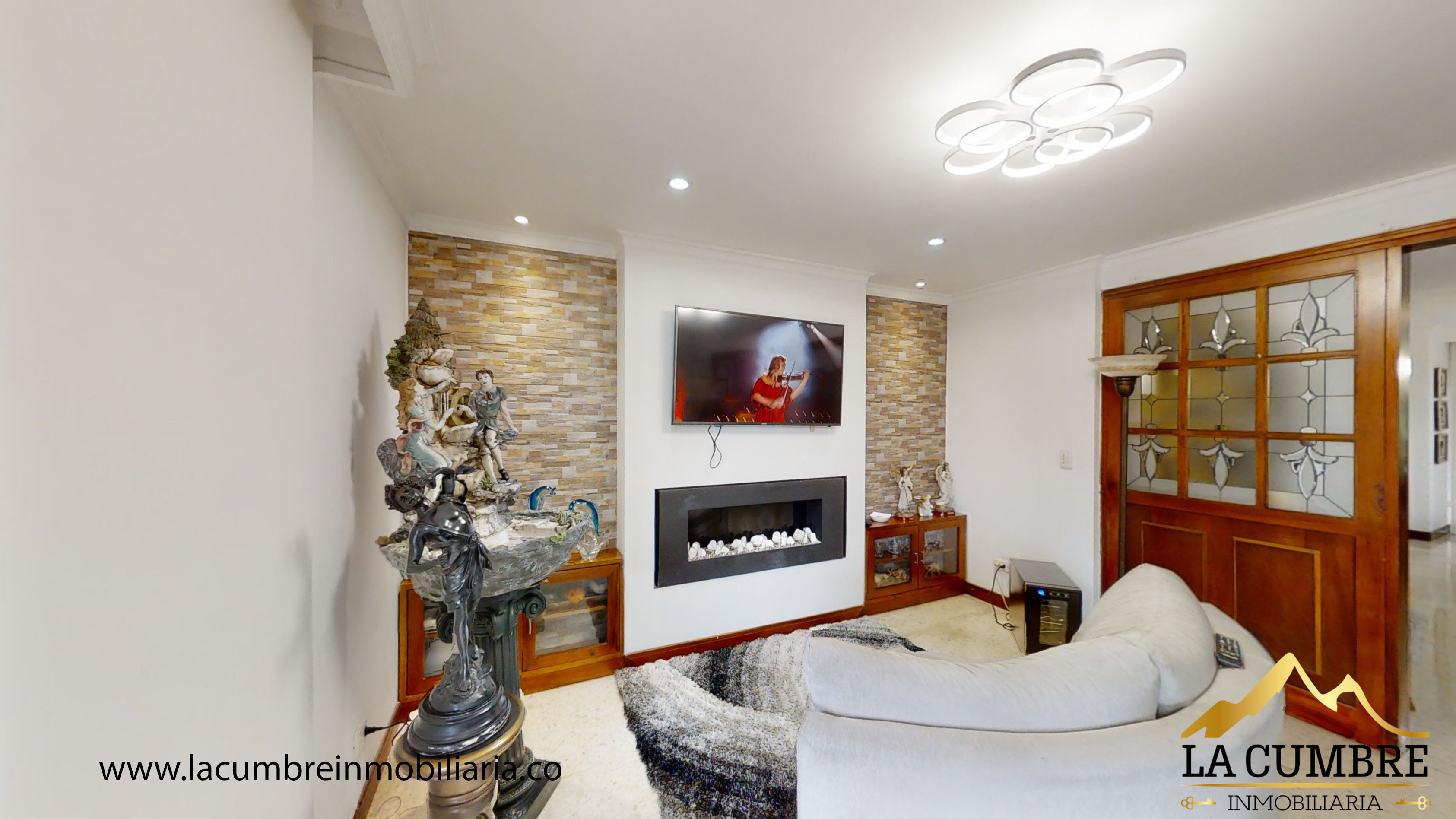Apartamento en arriendo en El Tesoro, Medellín · foto 3 de 14