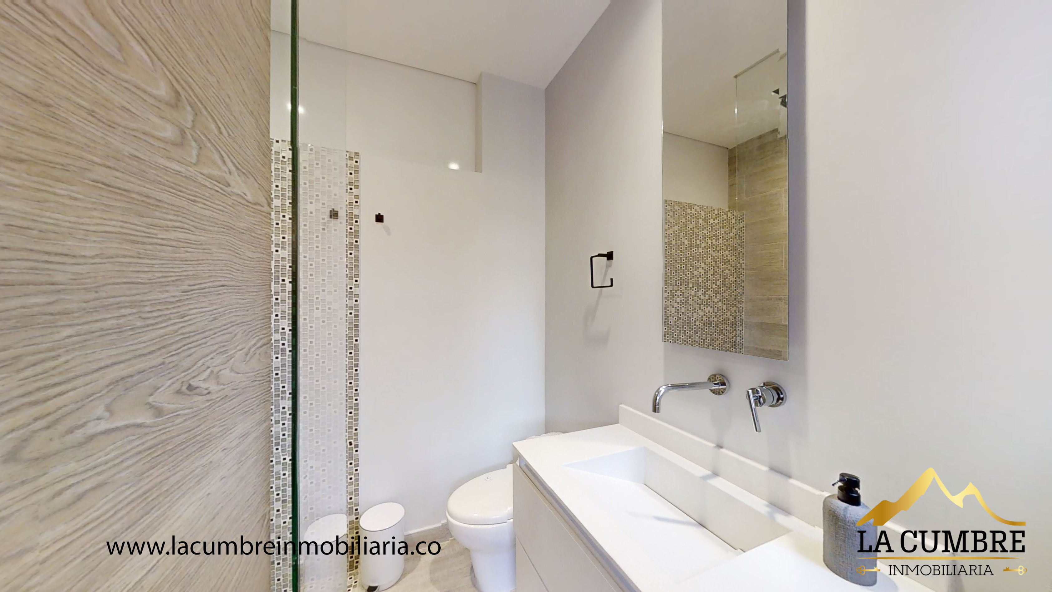 Apartamento en arriendo en El Poblado, Medellín · foto 11 de 16