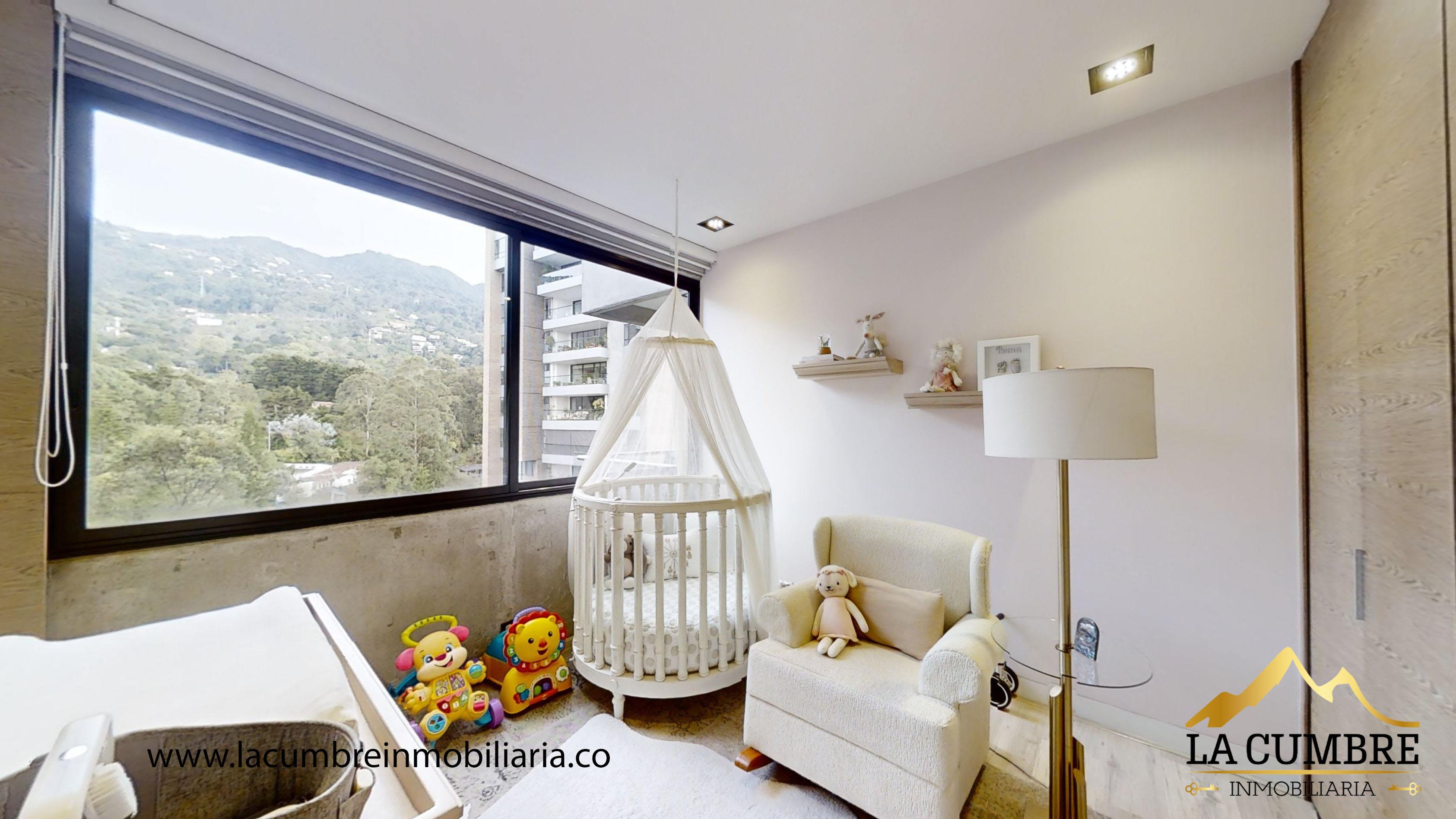 Apartamento en arriendo en El Poblado, Medellín · foto 13 de 16