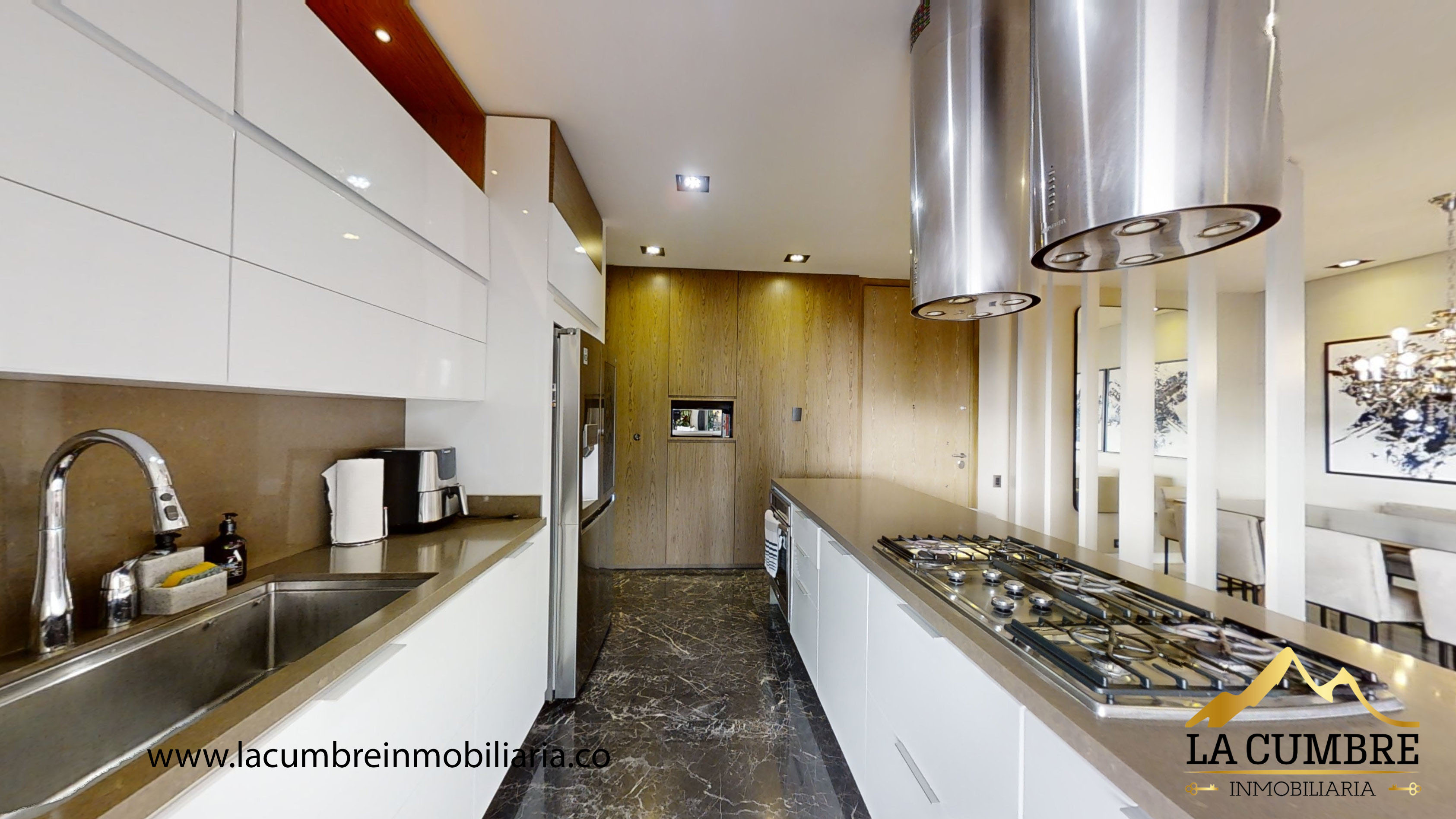 Apartamento en arriendo en El Poblado, Medellín · foto 6 de 16