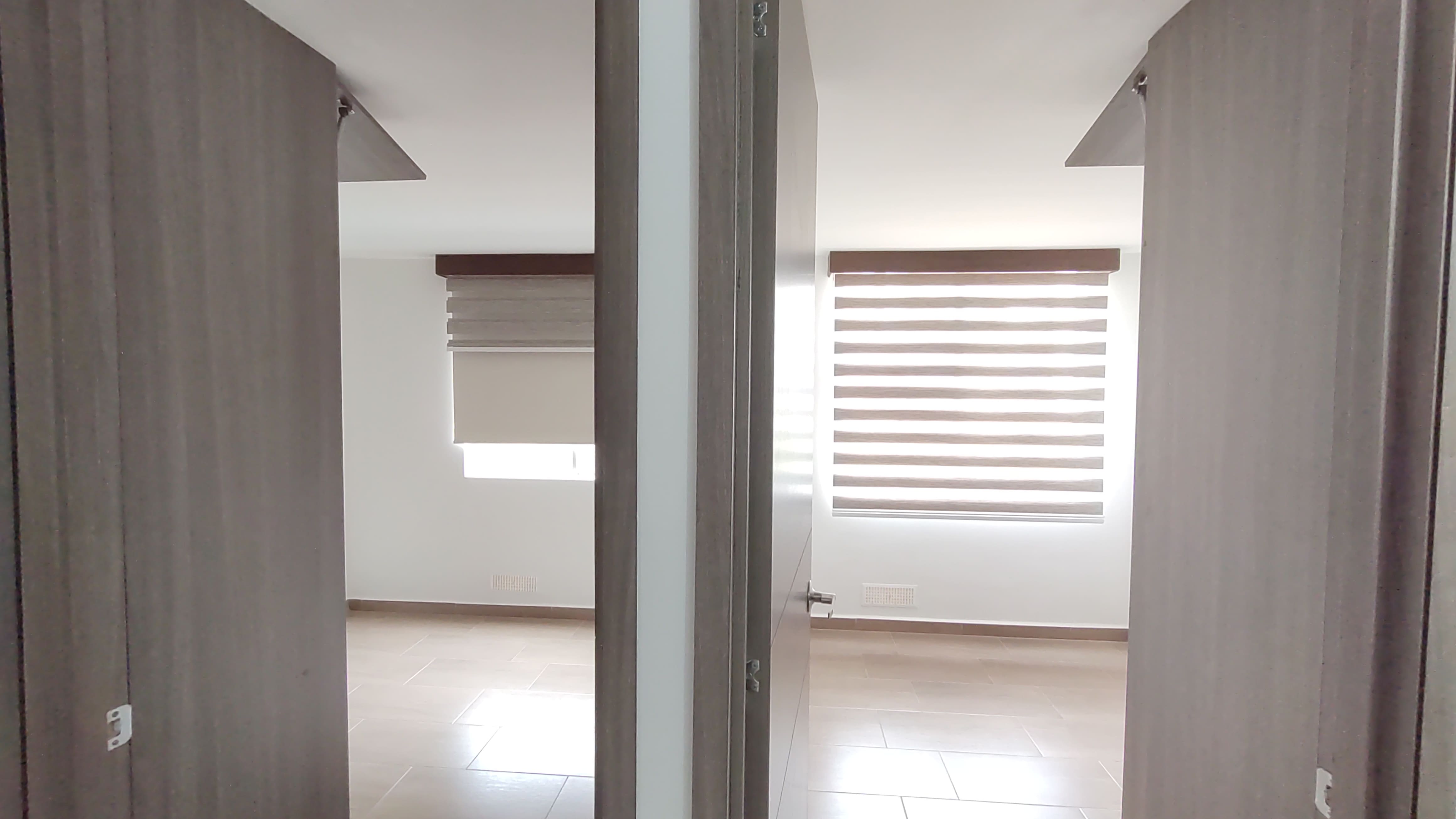 Apartamento de 3 alcobas en venta en La Estancia, Madrid, 65 m² · foto 12 de 20