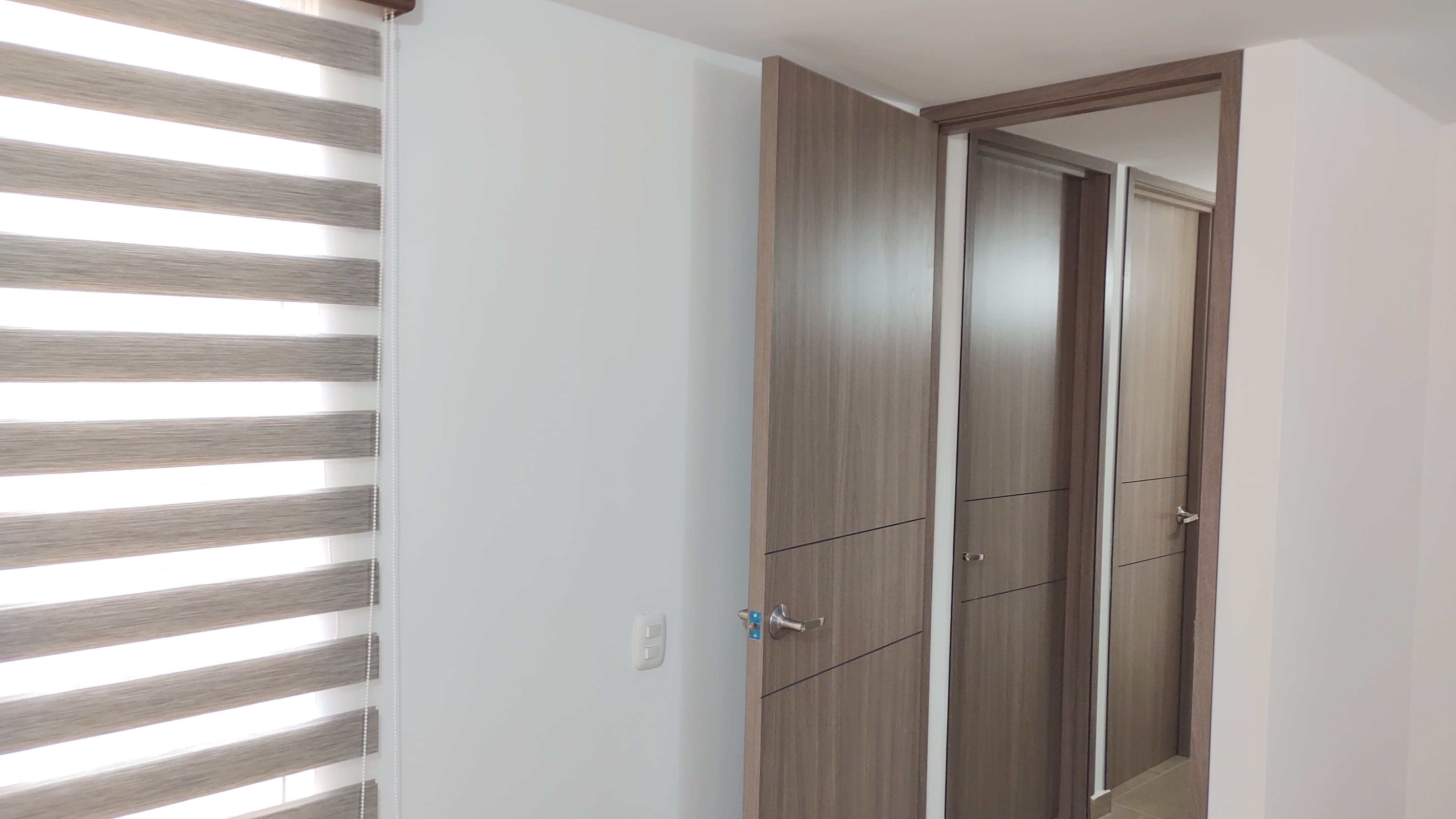 Apartamento de 3 alcobas en venta en La Estancia, Madrid, 65 m² · foto 6 de 20