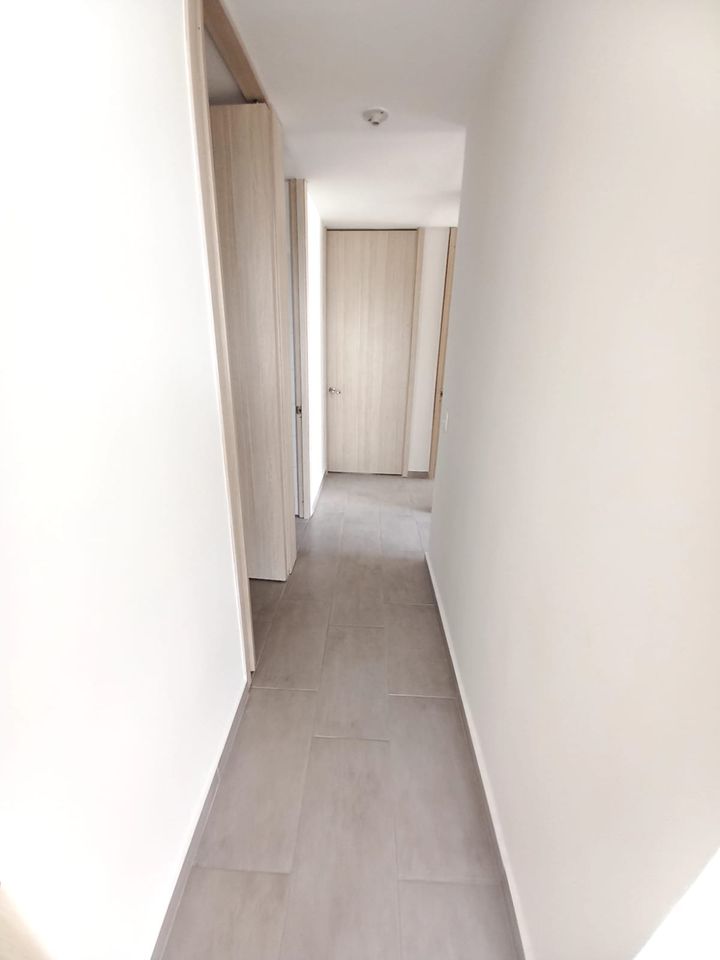 Apartamento de 3 alcobas en venta en Picaleña Y Mirolindo, Ibagué, 91 m² · foto 16 de 24