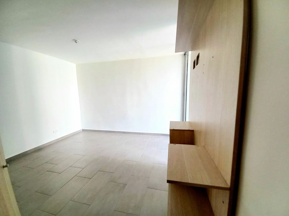 Apartamento de 3 alcobas en venta en Picaleña Y Mirolindo, Ibagué, 91 m² · foto 17 de 24