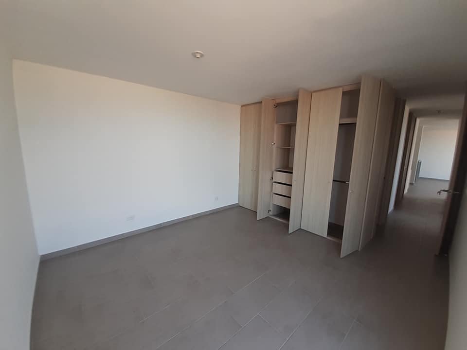Apartamento de 3 alcobas en venta en Picaleña Y Mirolindo, Ibagué, 91 m² · foto 22 de 24