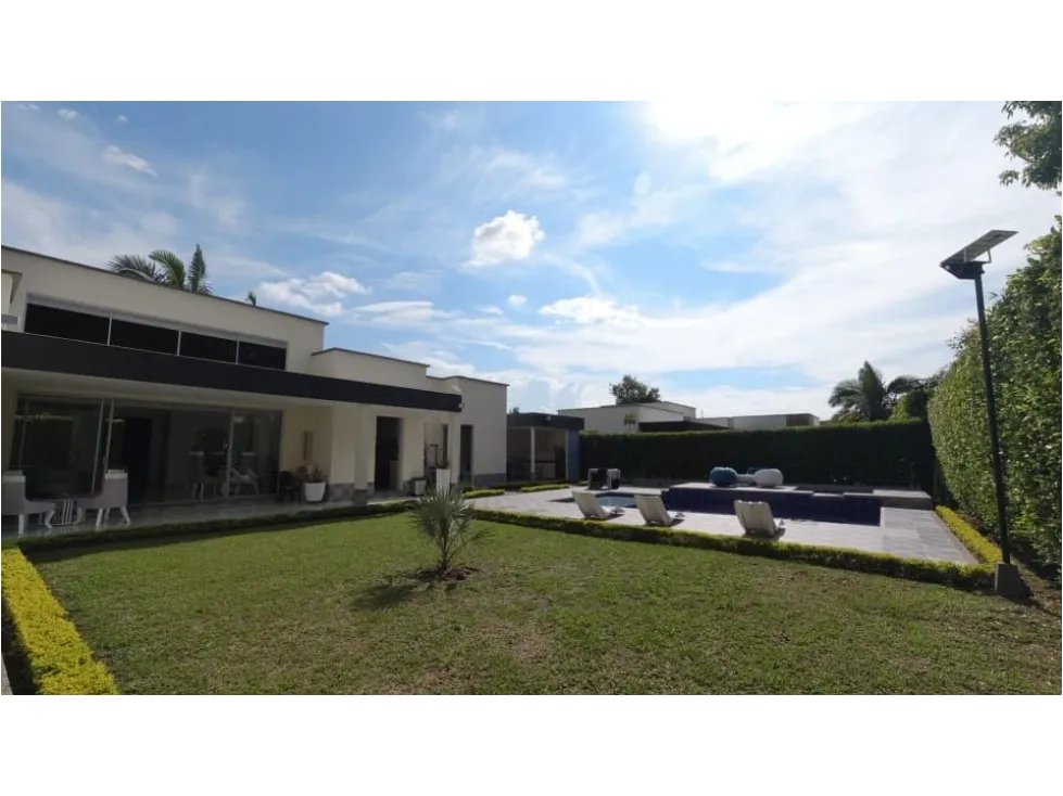 Casa de 4 alcobas en venta en Vía El Caimo, Armenia, 245 m² · foto 7 de 24
