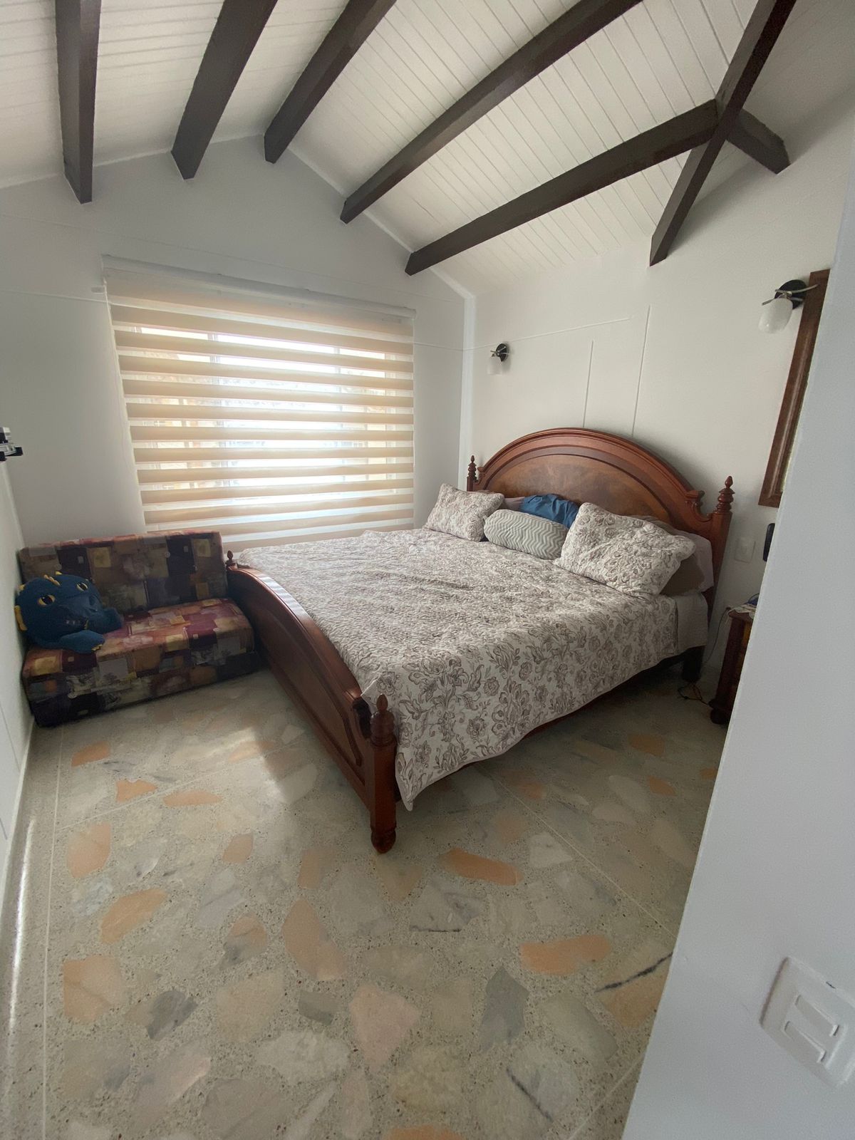 Casa de 3 alcobas en venta en Urbanizacion Portal Del Cacique, Bucaramanga, 157 m² · foto 10 de 11