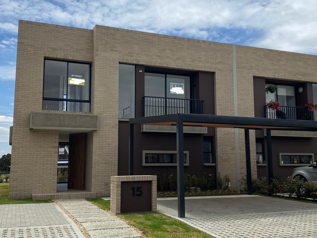 Casa de 4 alcobas en venta en Samaria, Chía, 300 m² · foto 16 de 21