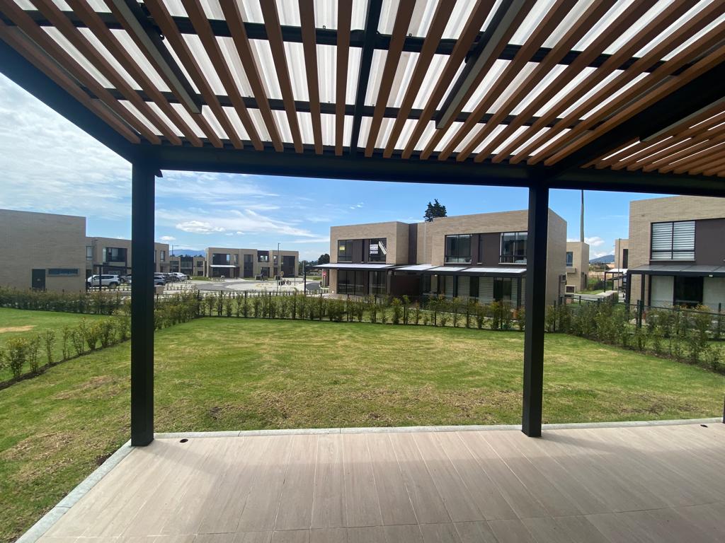 Casa de 4 alcobas en venta en Samaria, Chía, 300 m² · foto 18 de 21