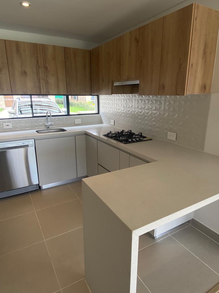 Casa de 4 alcobas en venta en Samaria, Chía, 300 m² · foto 6 de 21
