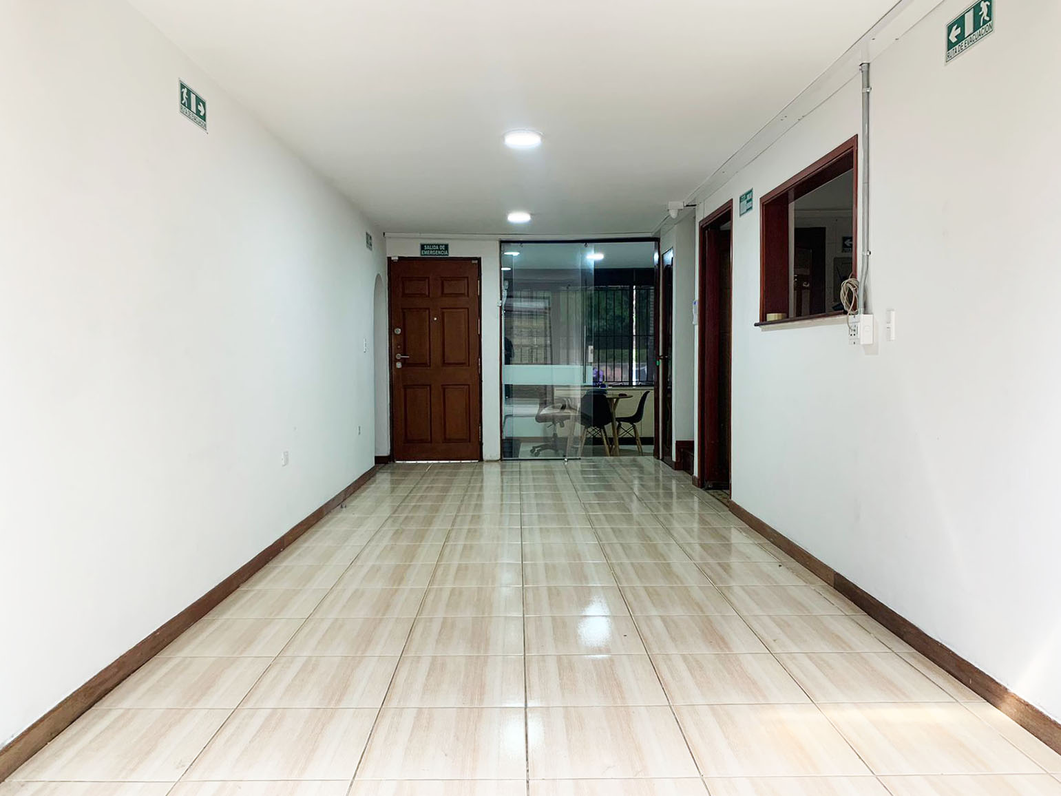Local en arriendo en Villagrande, Envigado, 356 m² · foto 2 de 13