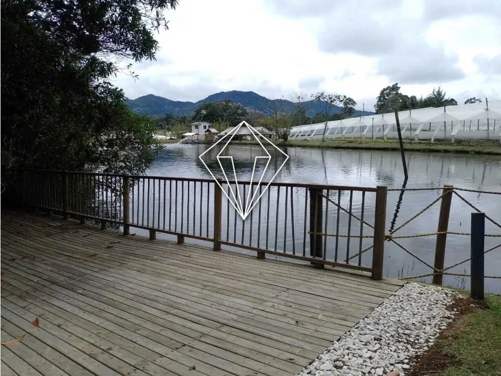 Casa de 3 alcobas en venta en Guamito, La Ceja · foto 3 de 24
