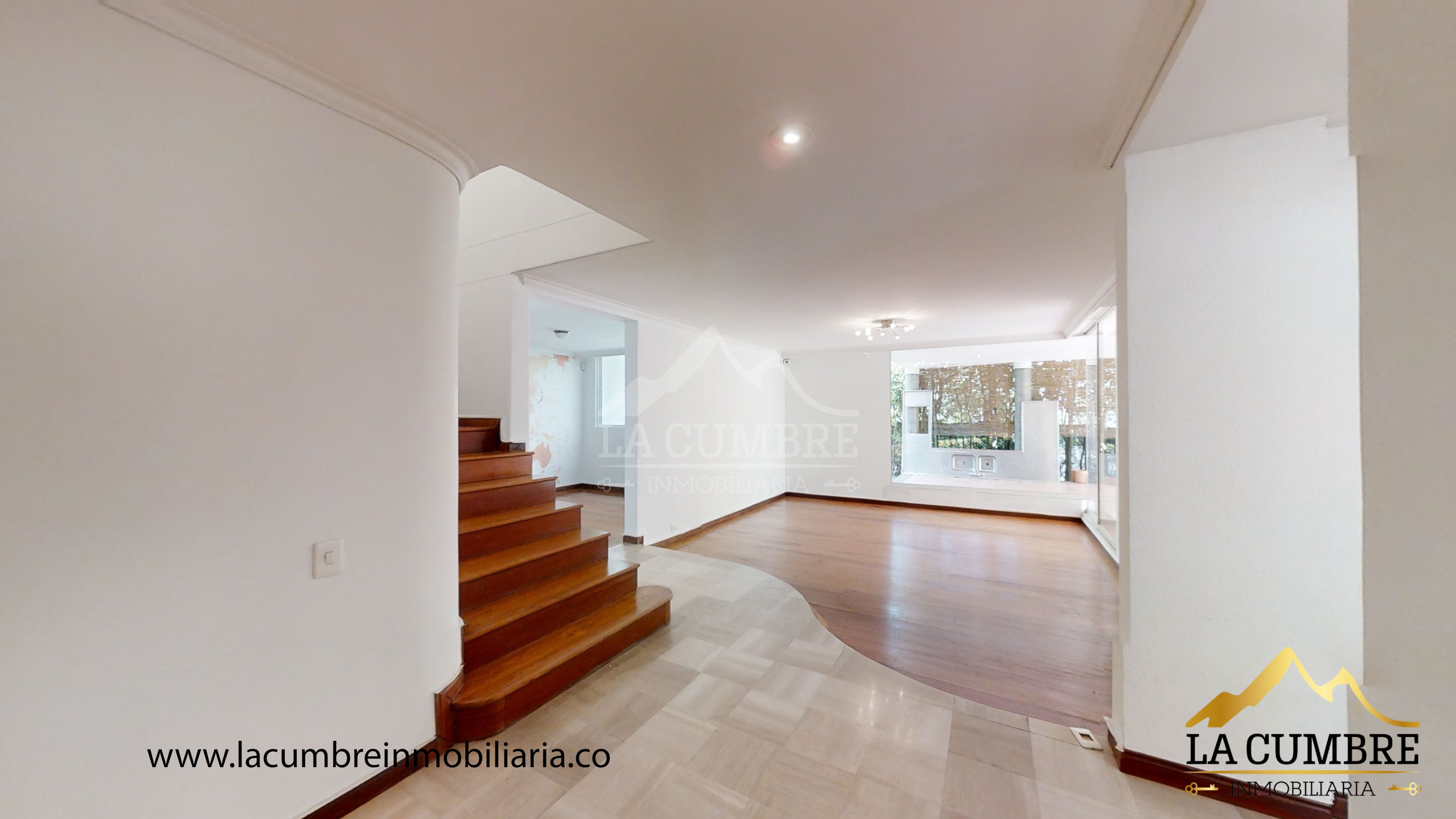 Casa de 3 alcobas en venta en San Lucas, Medellín, 289 m² · foto 5 de 17