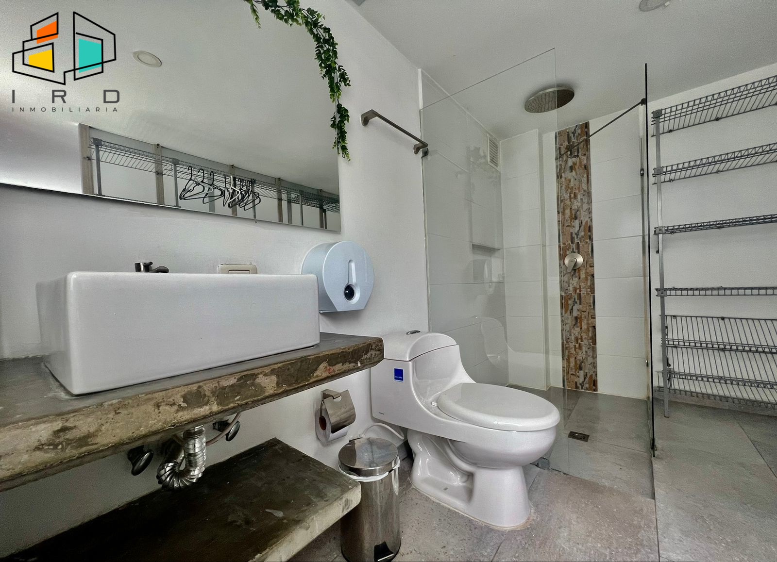 Apartamento de 2 alcobas en arriendo en San Diego, Medellín, 68 m² · foto 15 de 18