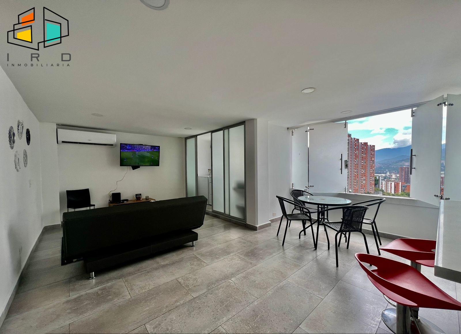 Apartamento de 2 alcobas en arriendo en San Diego, Medellín, 68 m² · foto 8 de 18