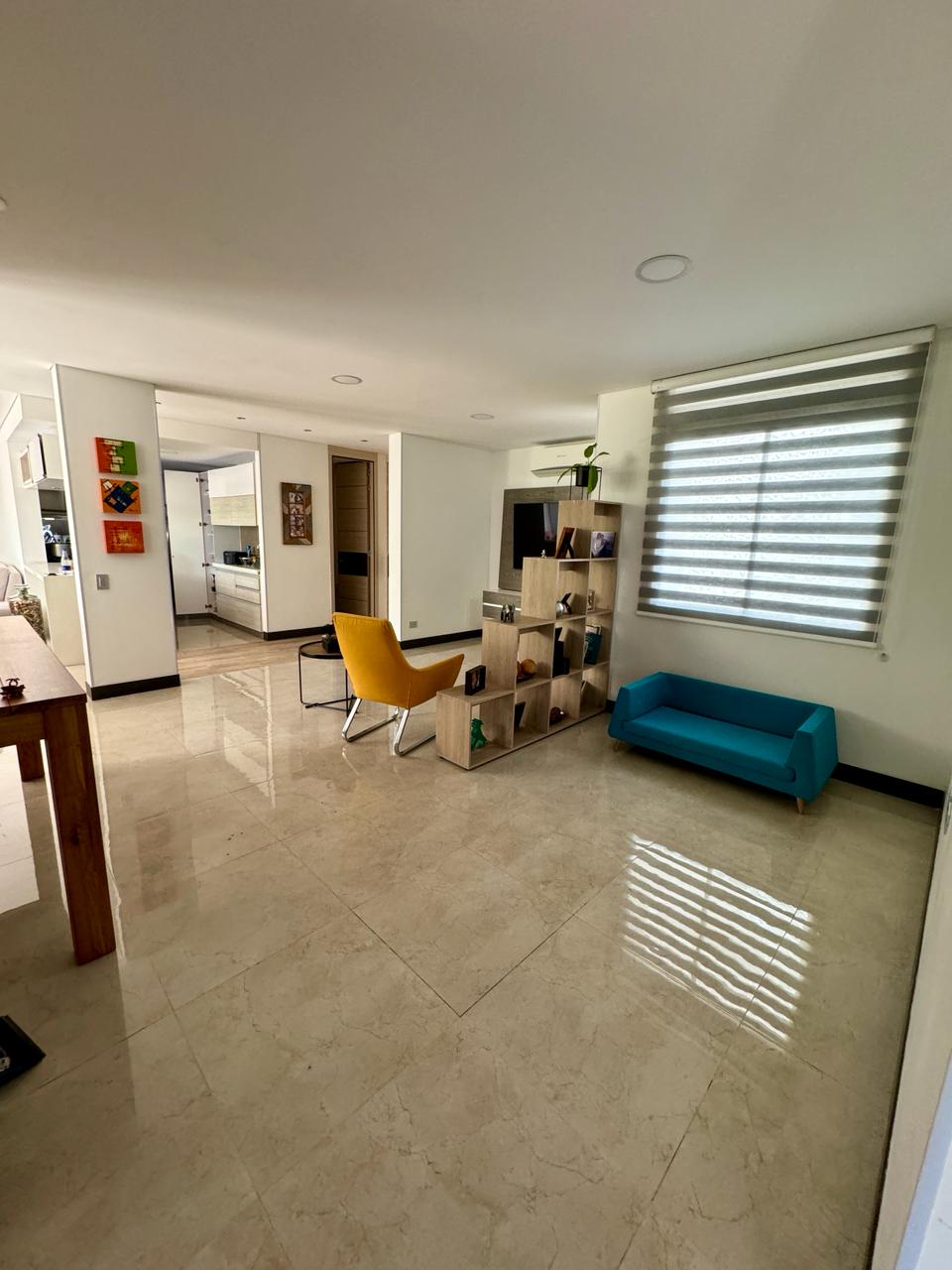 Apartamento de 3 alcobas en venta en Pance, Cali, 200 m² · foto 2 de 12