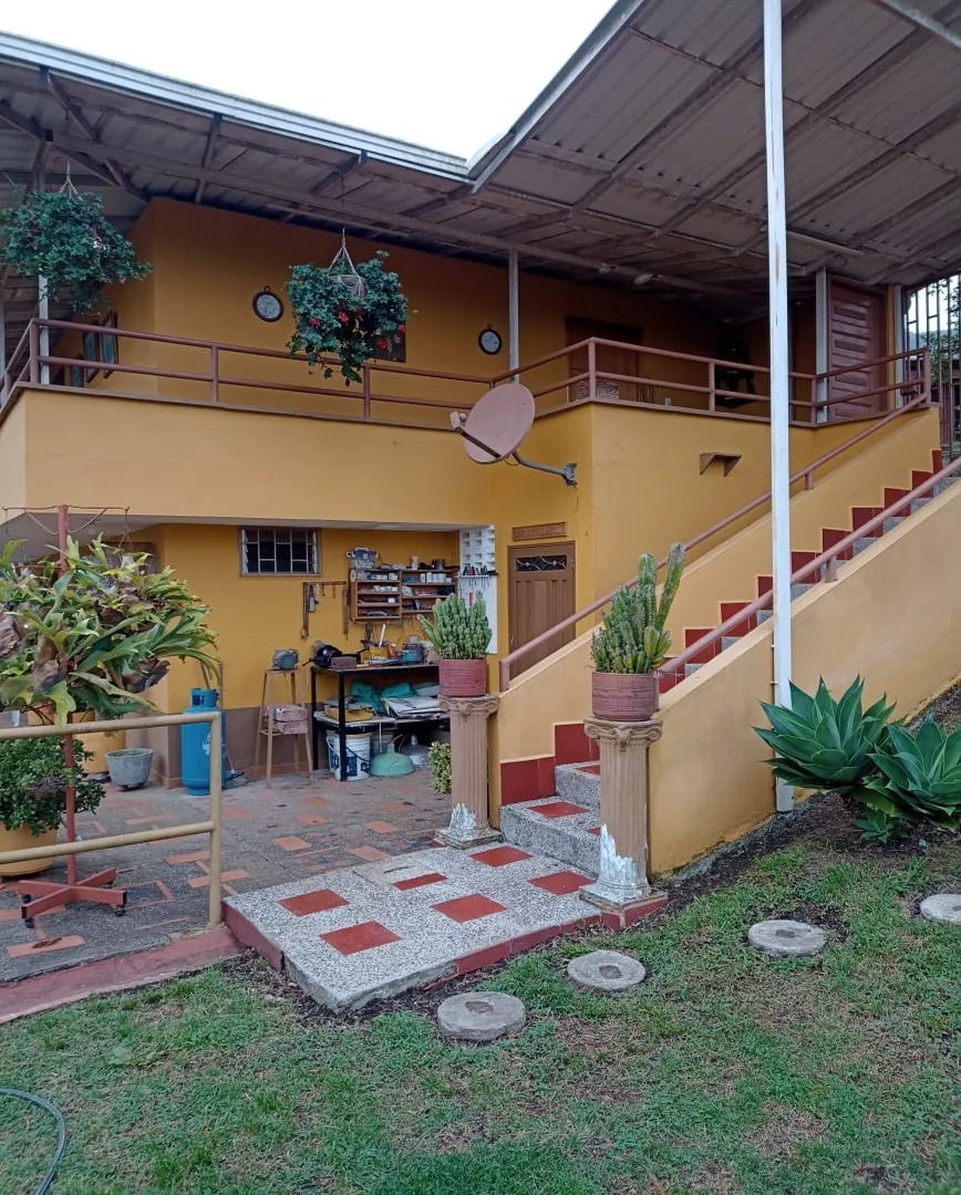 Finca en venta en Guarne, 179 m² · foto 3 de 23
